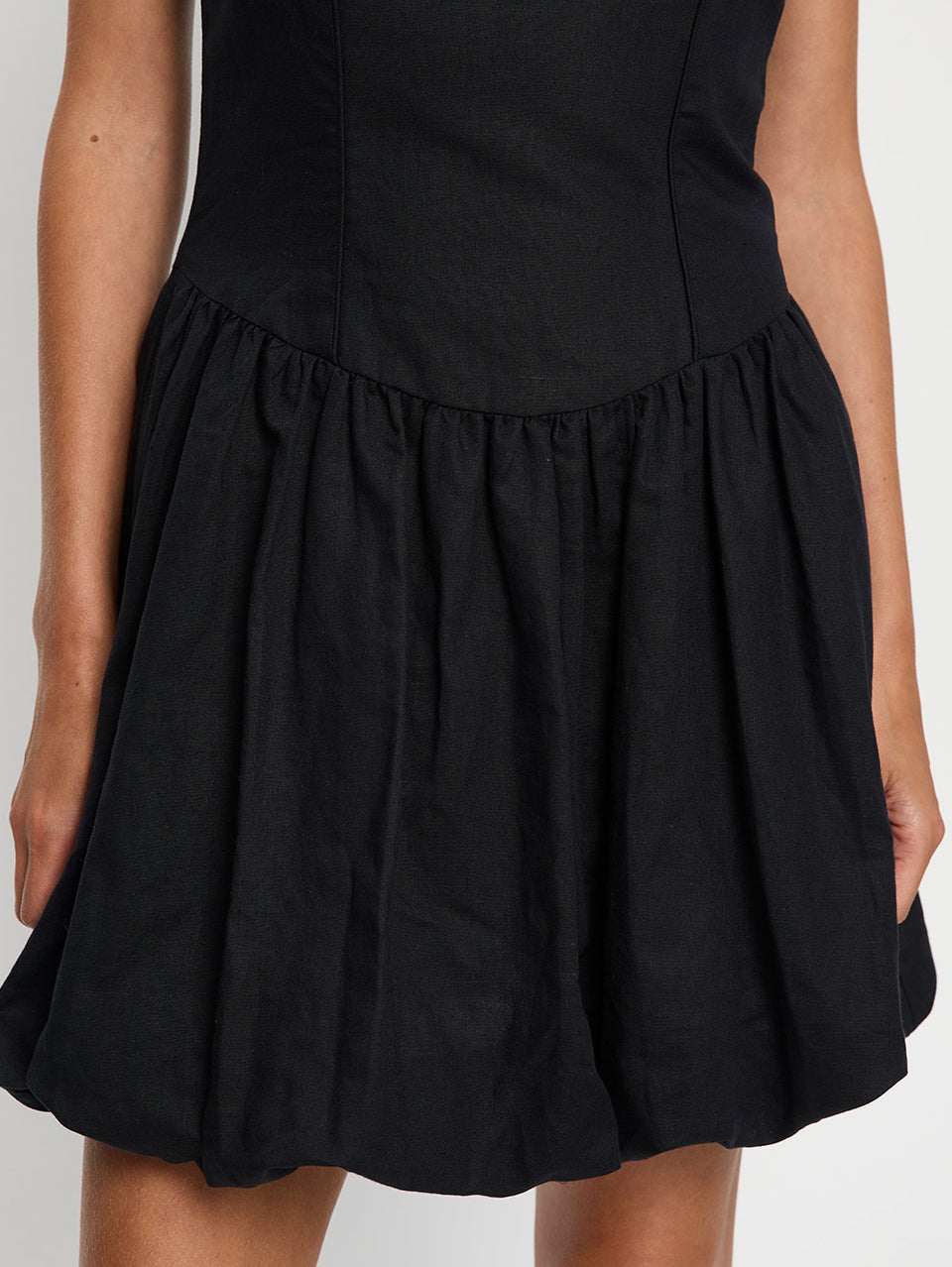 KIVARI Akira Mini Dress Black