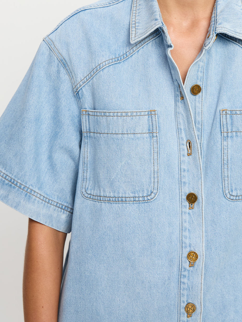 Avery-Denim-Mini-Dress-04jpg