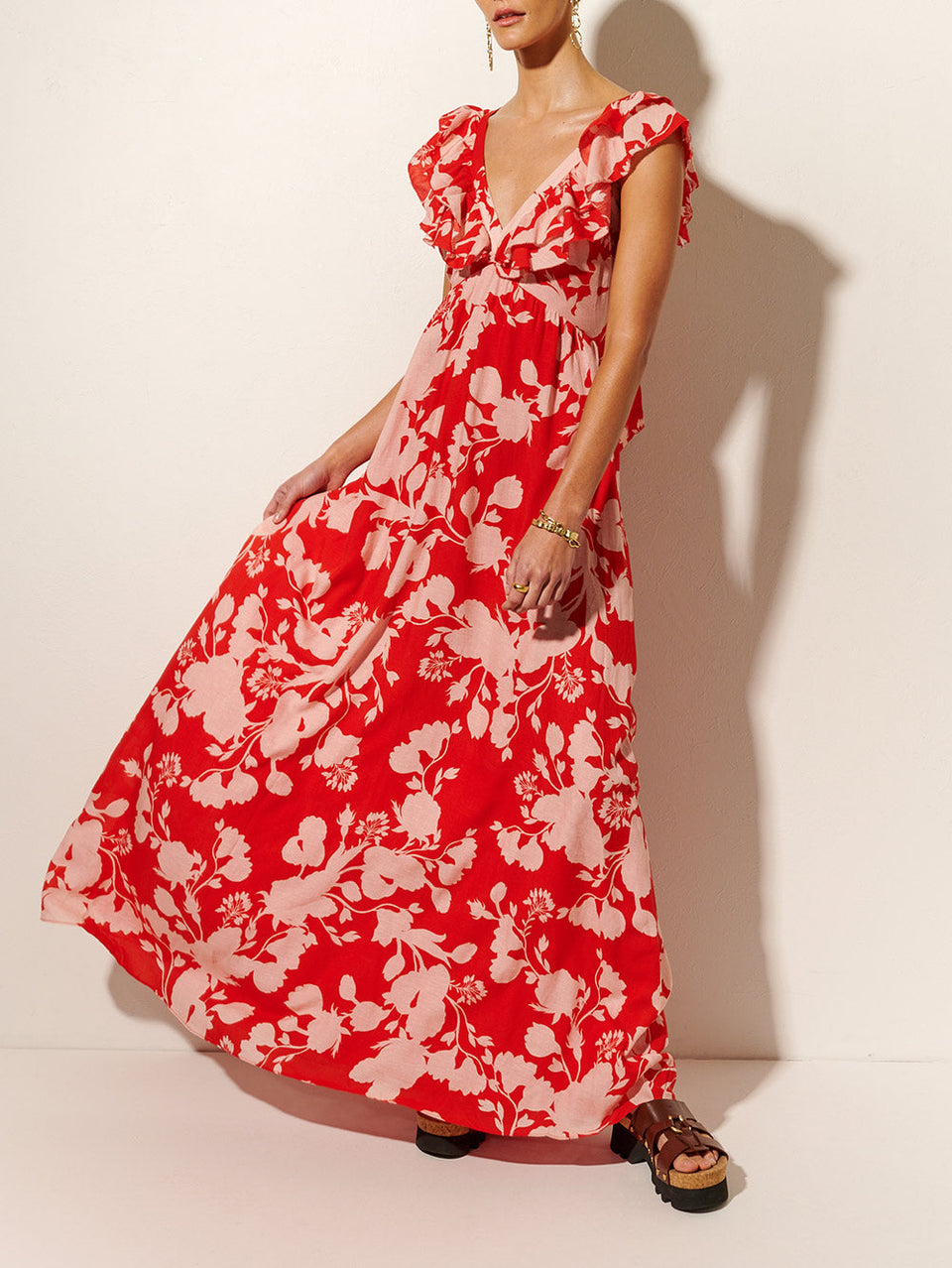 Delfina Ruffle Maxi Dress KIVARI | Model wears pink and red floral maxi dress