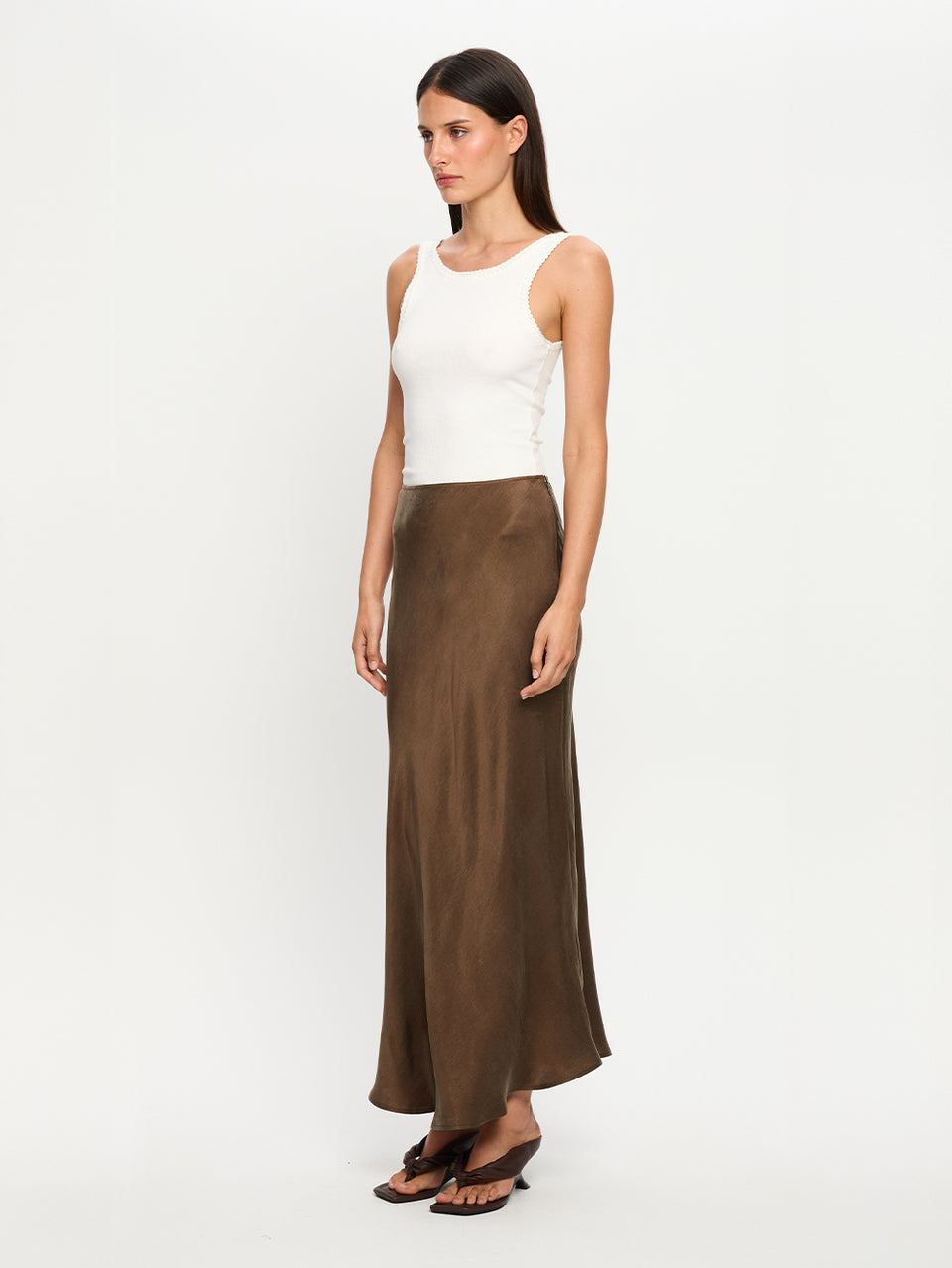 Jaxon-Midi-Skirt-Mocha-02jpg