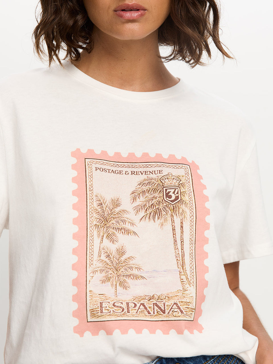 Lyra Tee