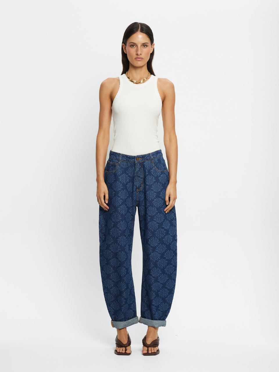 Marla-Denim-Barrel-Leg-Jean-01