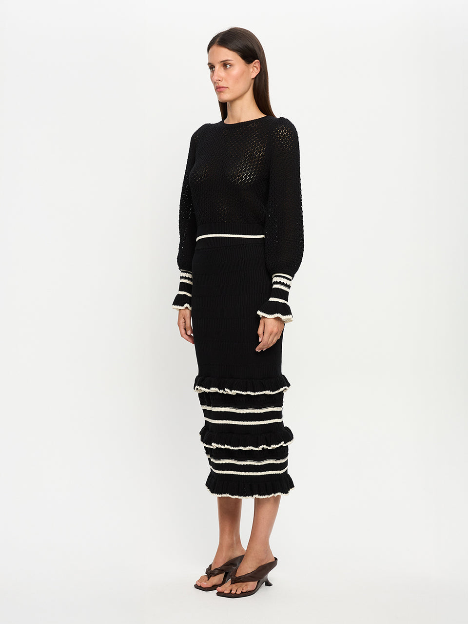 Rafaela-Knit-Midi-Skirt-Black-02jpg