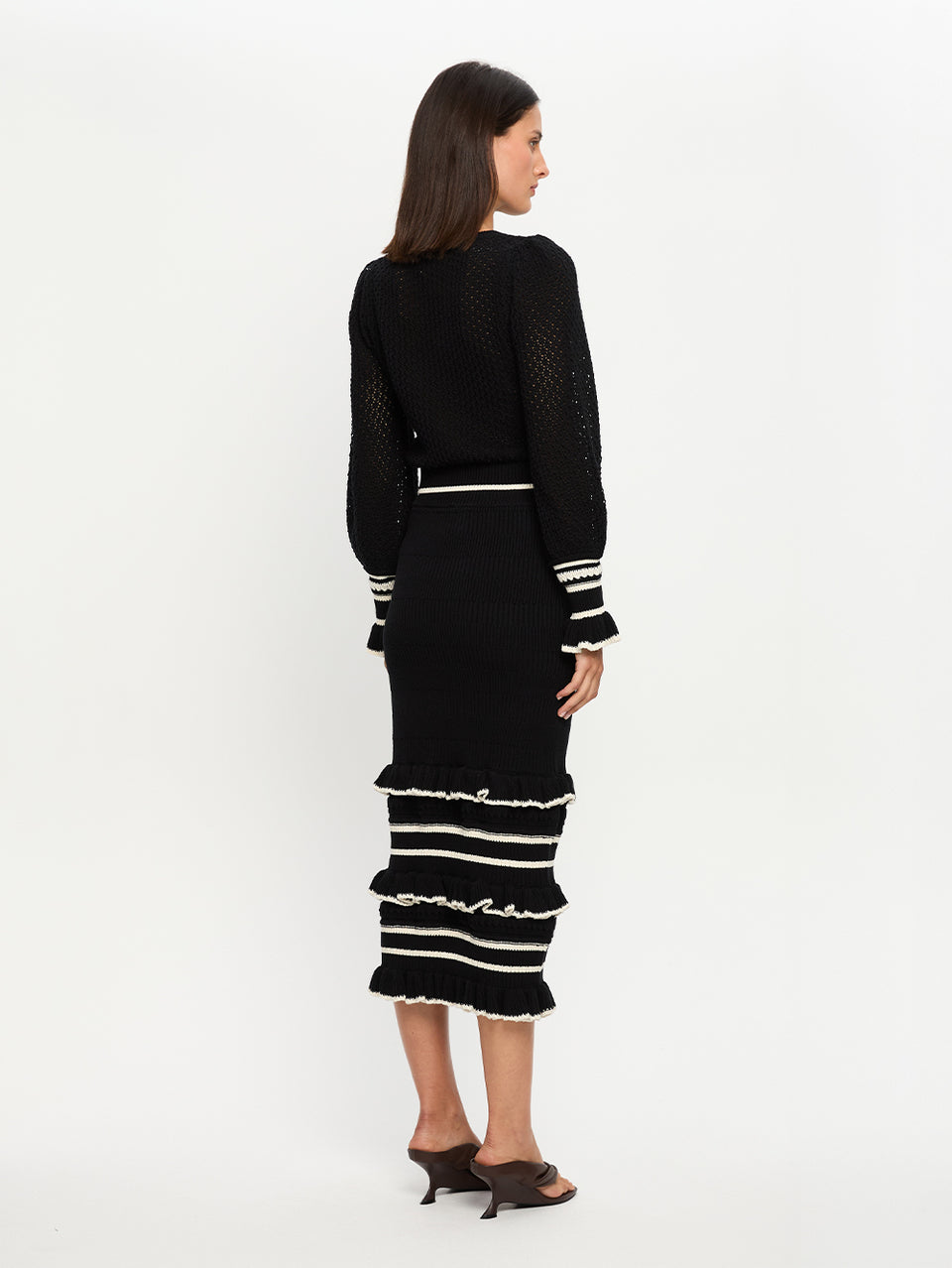 Rafaela-Knit-Midi-Skirt-Black-03jpg