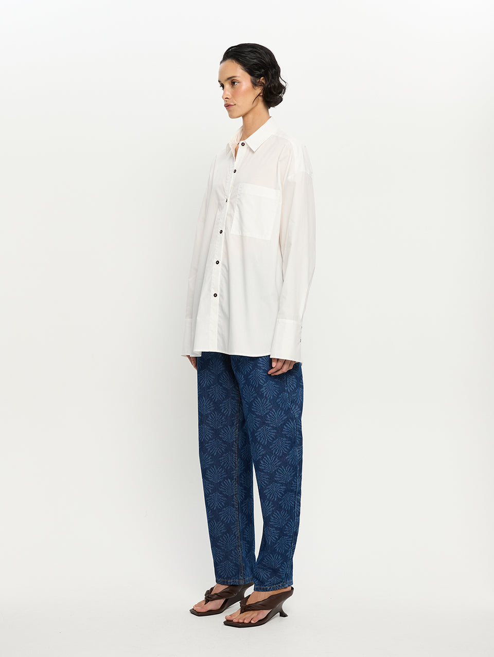 T226WHT-WHITE-TONI-SHIRT-02