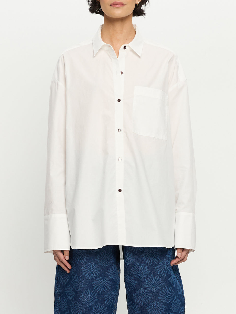 T226WHT-WHITE-TONI-SHIRT-05