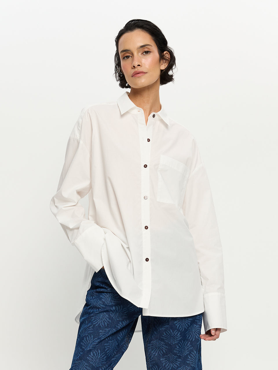 T226WHT-WHITE-TONI-SHIRT-06