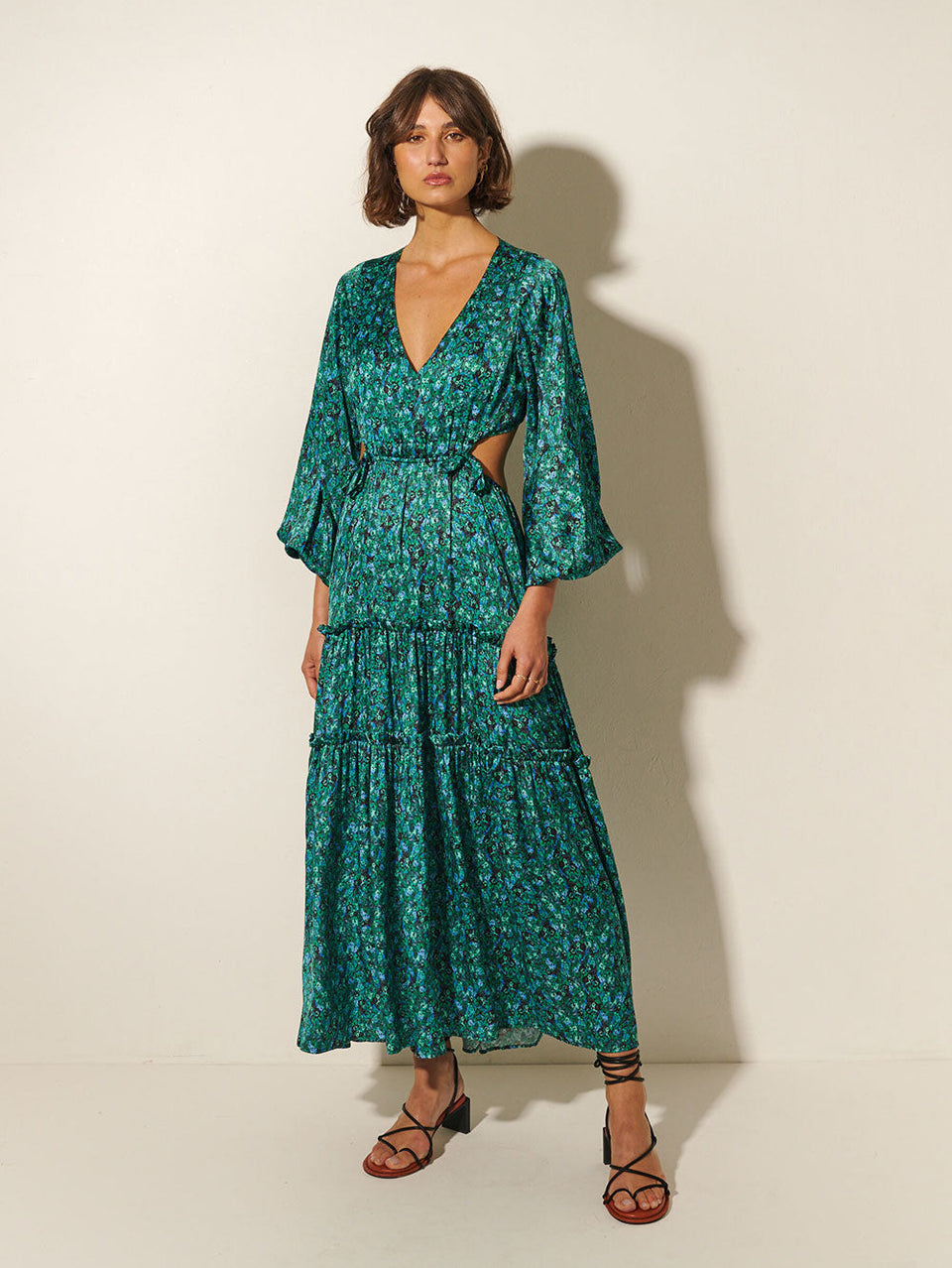 KIVARI Acacia Maxi Dress | Model wears Green Floral Maxi Dress 
