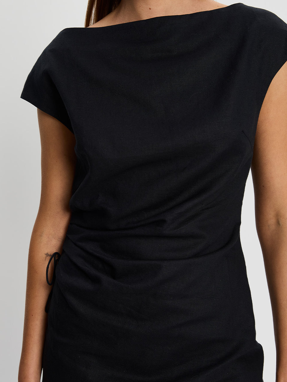 KIVARI Azerea Mini Dress Black 