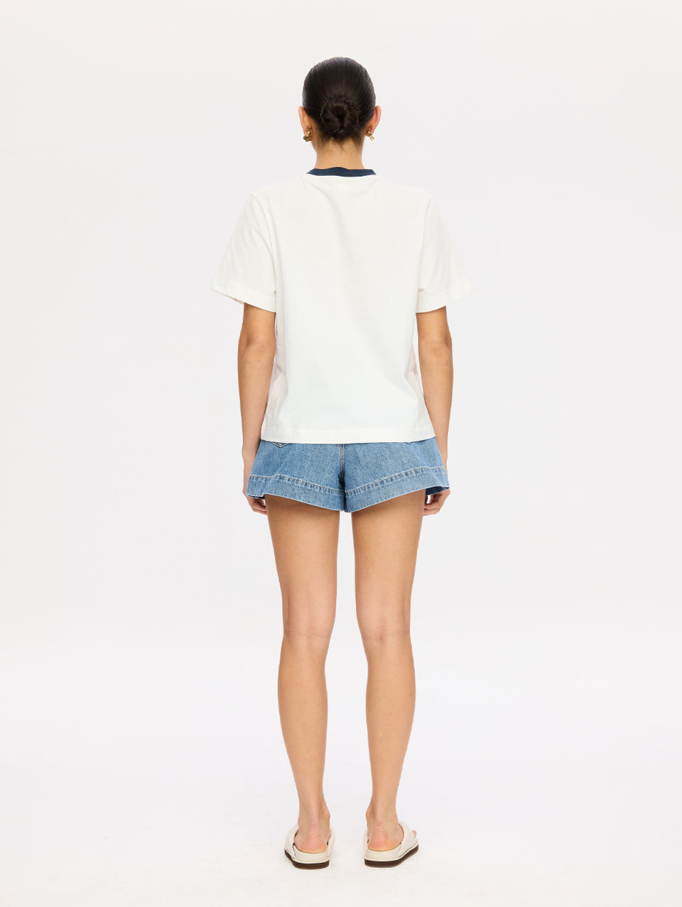 E58IVO-Kivari-Baby-Tee-Ivory-03