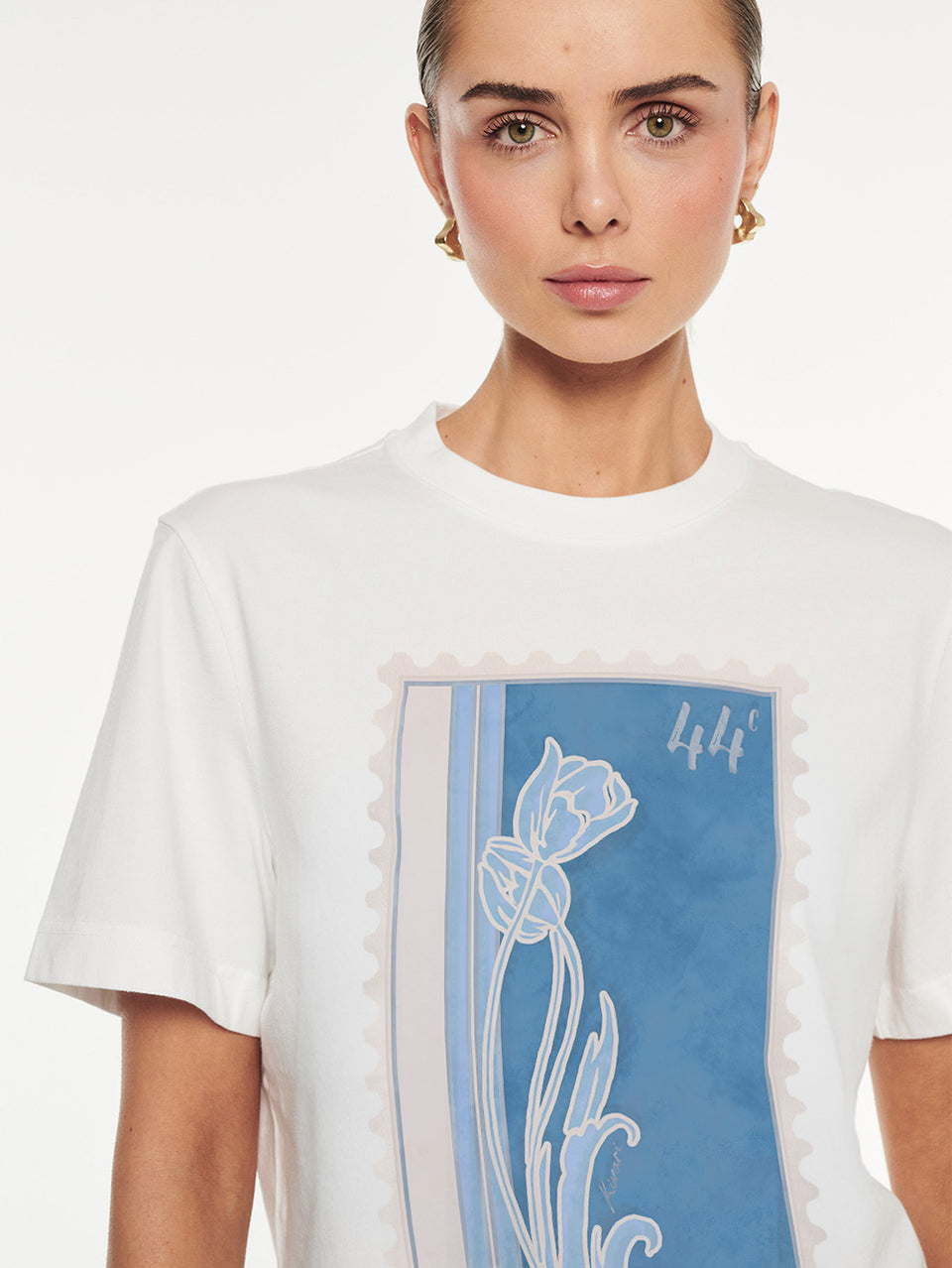 EDIT-E31BLU_Fleur Tee-04