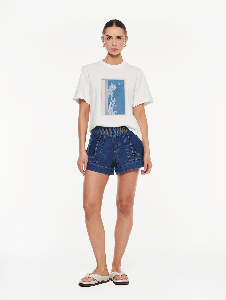 EDIT-E31BLU_Fleur Tee-07