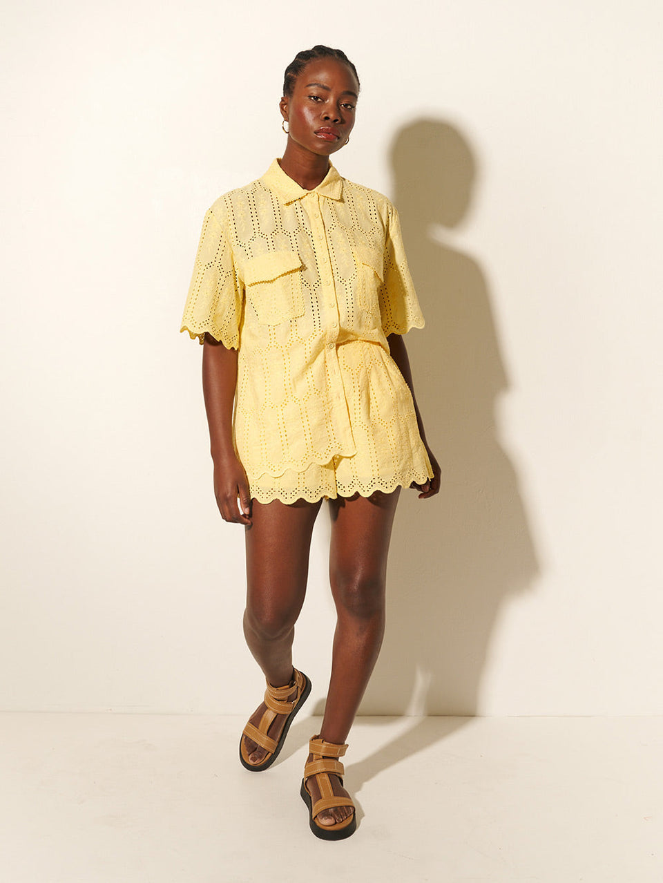 Estelle Short KIVARI | Model wears yellow shorts