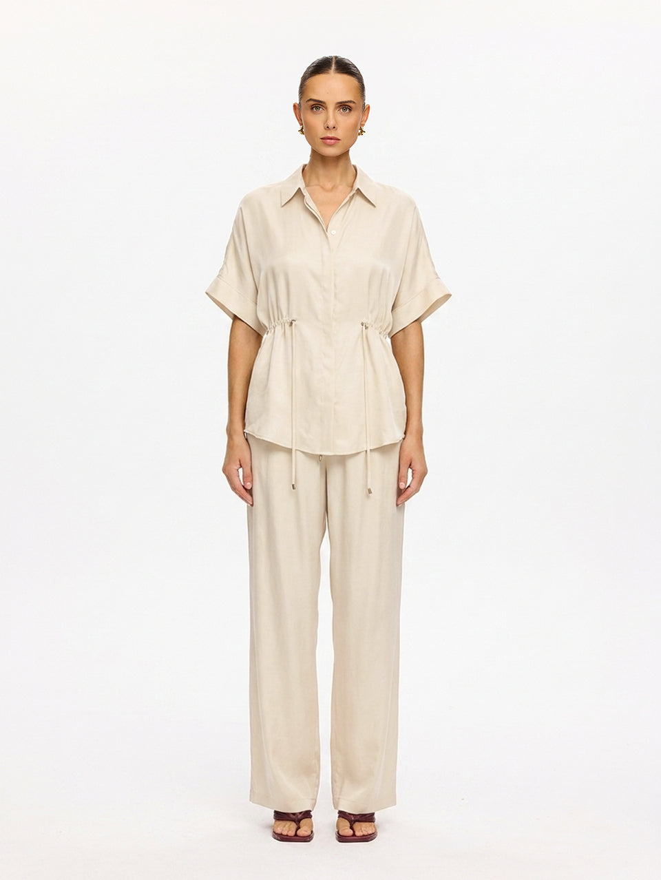 KIVARI Jaxon Shirt in Champagne – front-facing product photo of collared shirt and wide-leg trousers