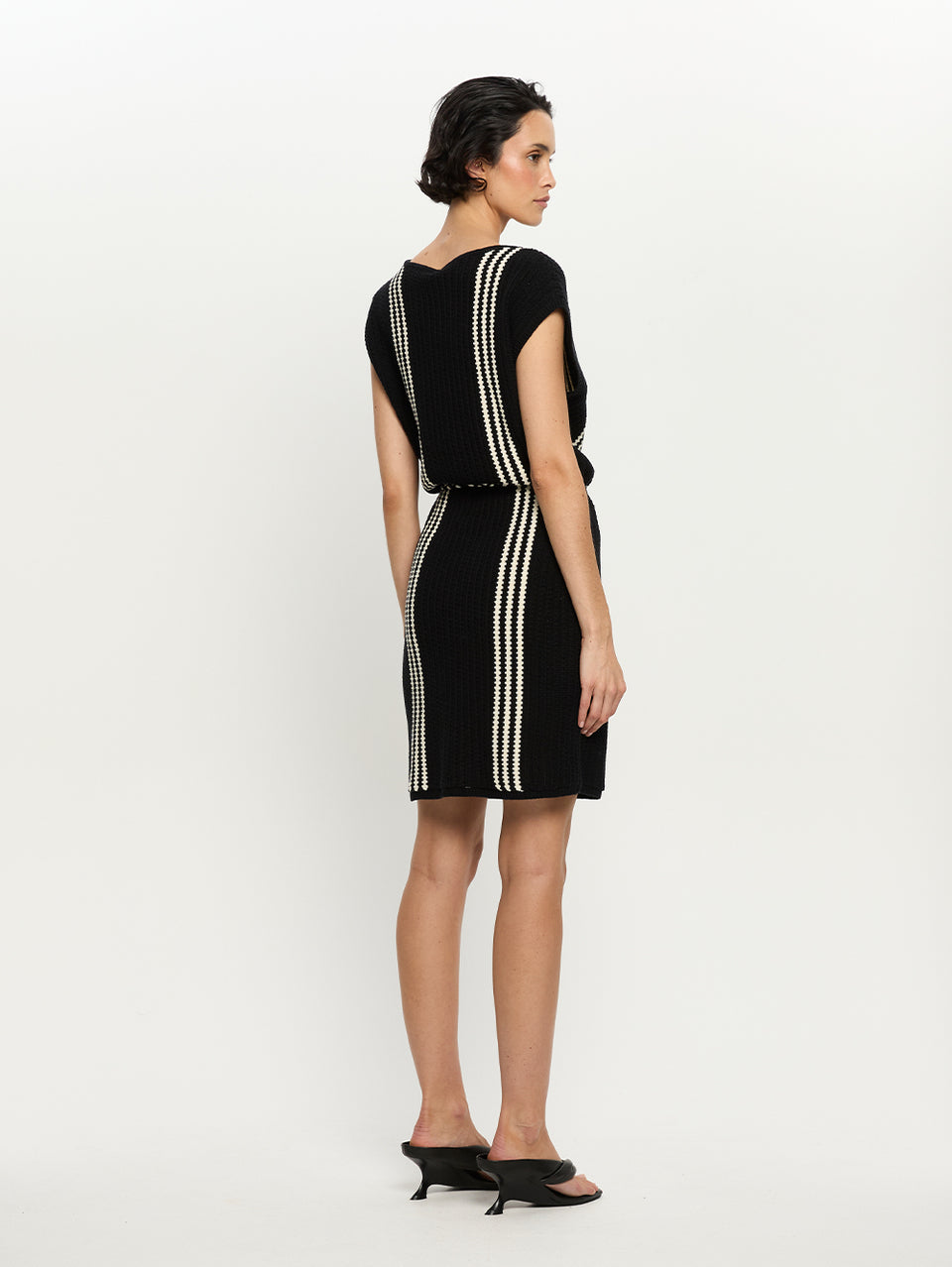 K276BLK-BLACK-CORINNE-KNIT-MINI-DRESS-03