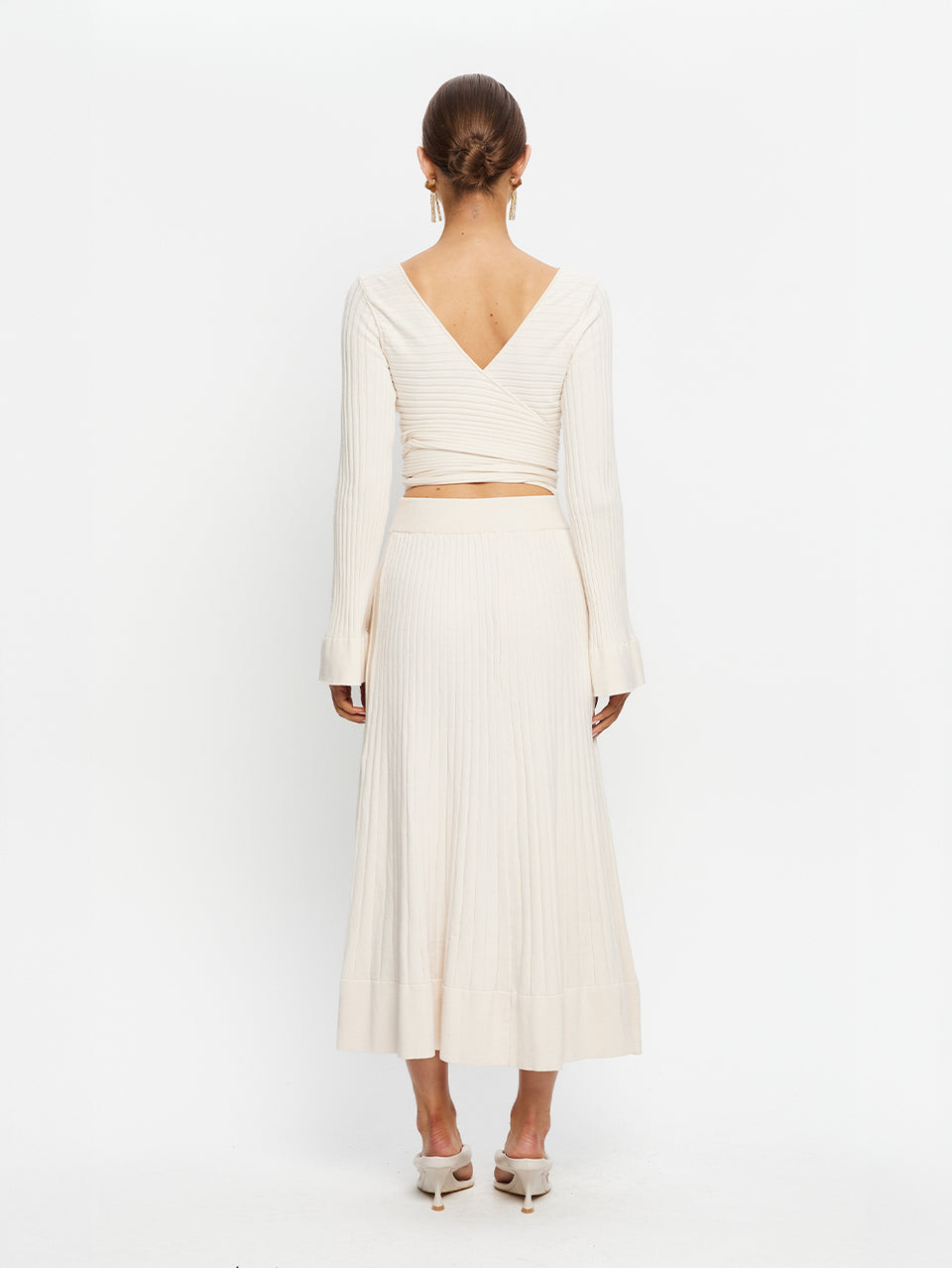 K308CRE-DAPHNE-RIB-KNIT-SKIRT-CREAM-03