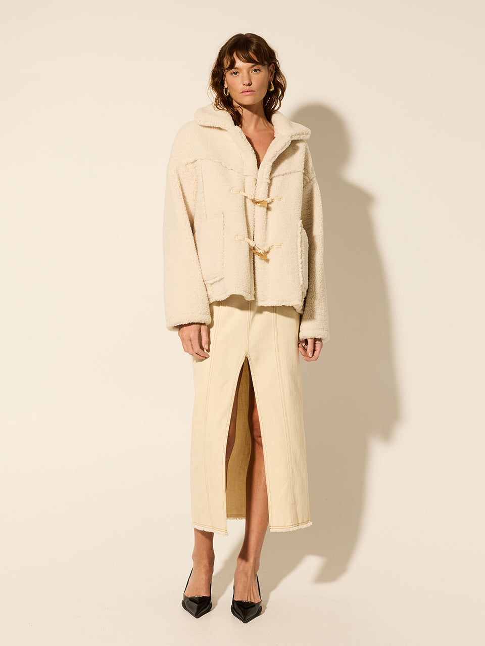 Lianna Jacket KIVARI | Model wears cream reversible jacket