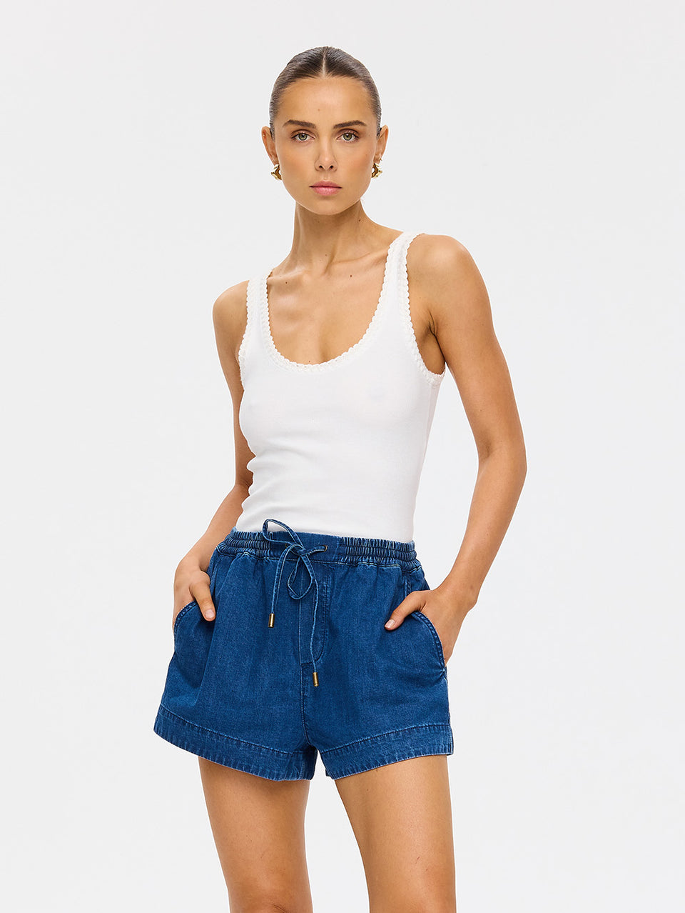 M190COAST_Vaila Chambray Short_Coast Blue_7