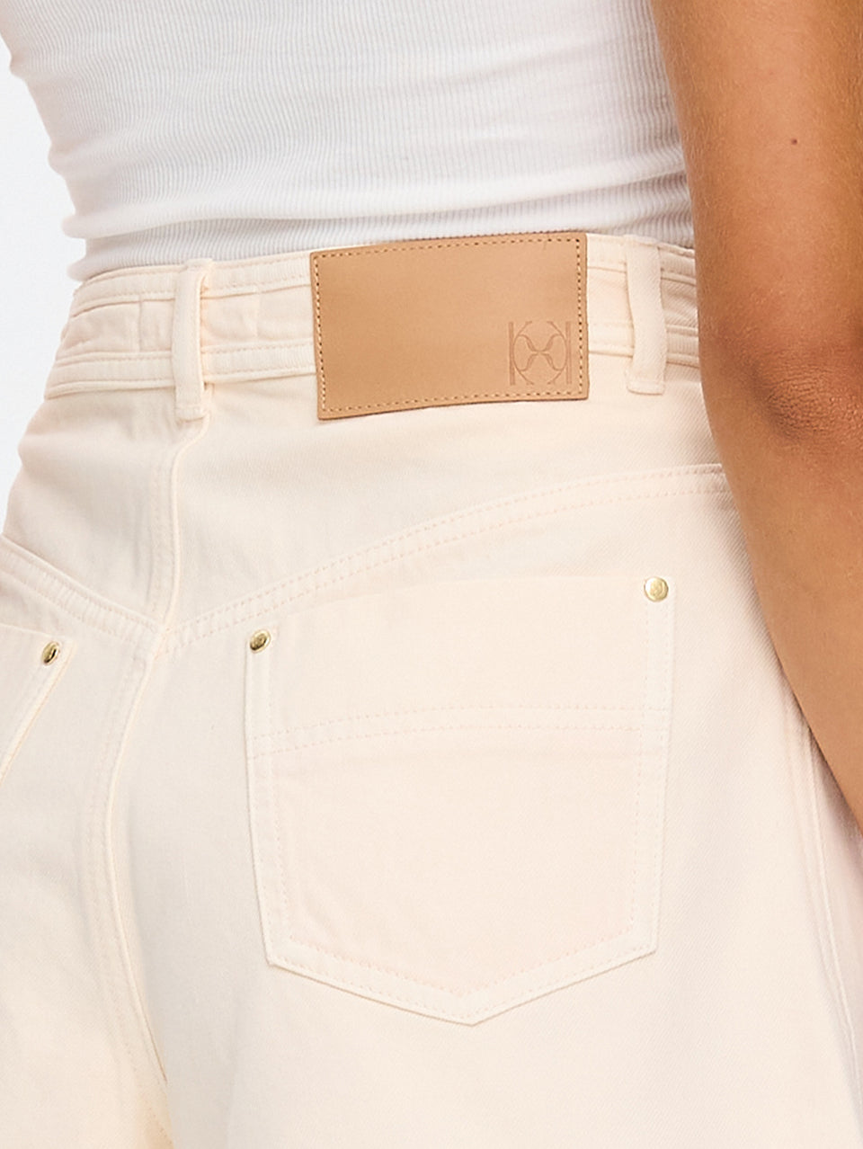 M234ROS-Dylan-Denim-Short-rosewater-04
