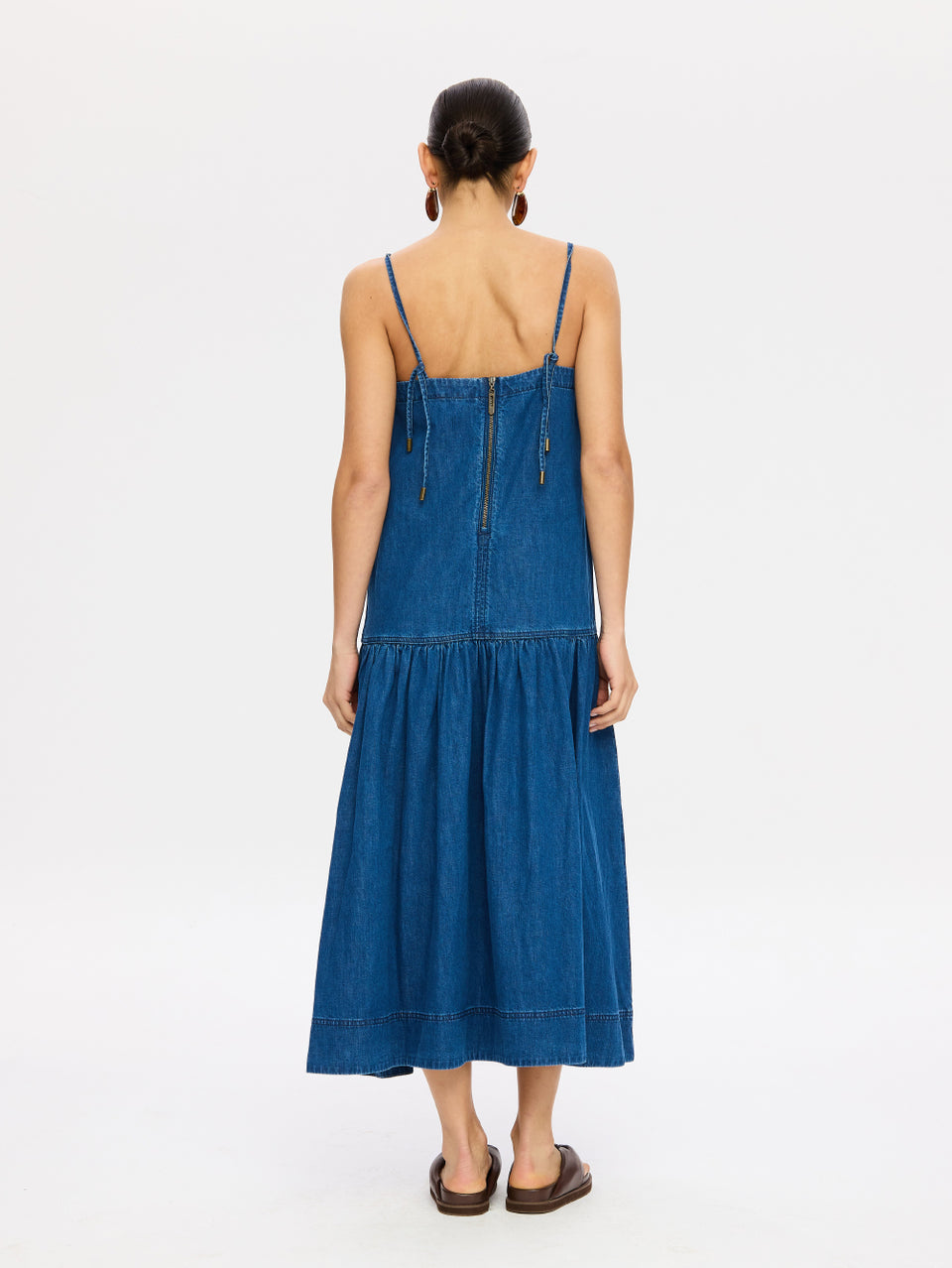 M252COAST-Vaila-Midi-Dress-Coast-Blue-03
