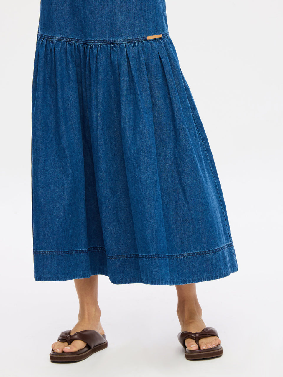 M252COAST-Vaila-Midi-Dress-Coast-Blue-05