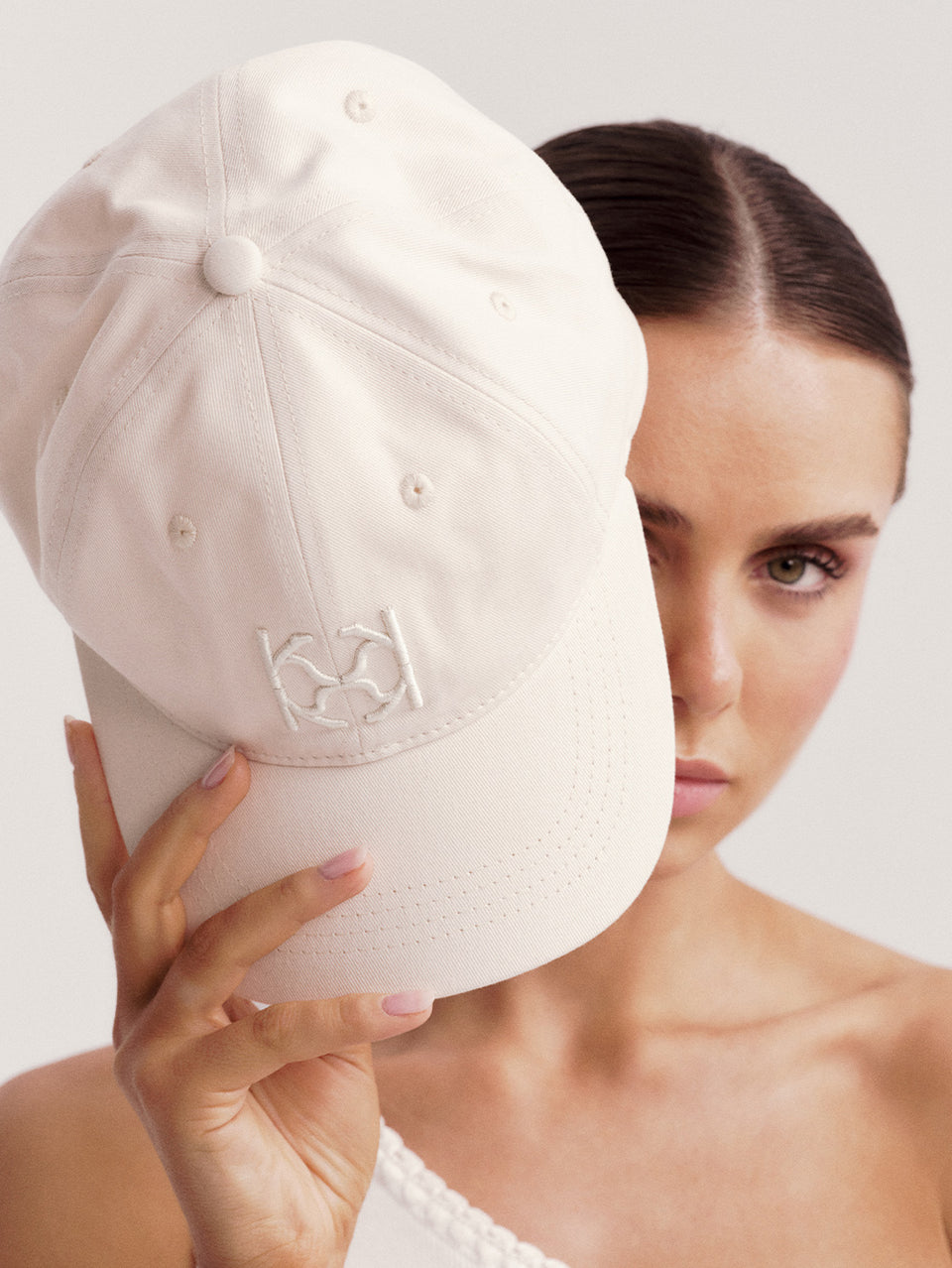 Mira Cap