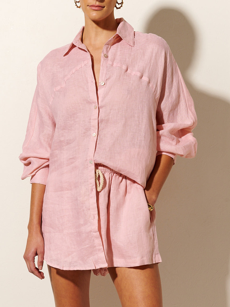 KIVARI Nikita Shirt | Model wears Pink Linen Shirt