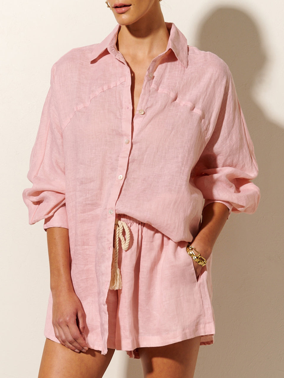 KIVARI Nikita Short | Model wears Pink Linen Shorts Close Up