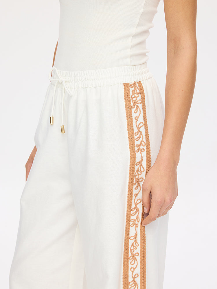 Zaria Pant