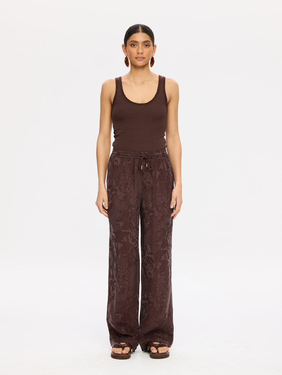 P74CHO-Brea Pant-Chocolate-01