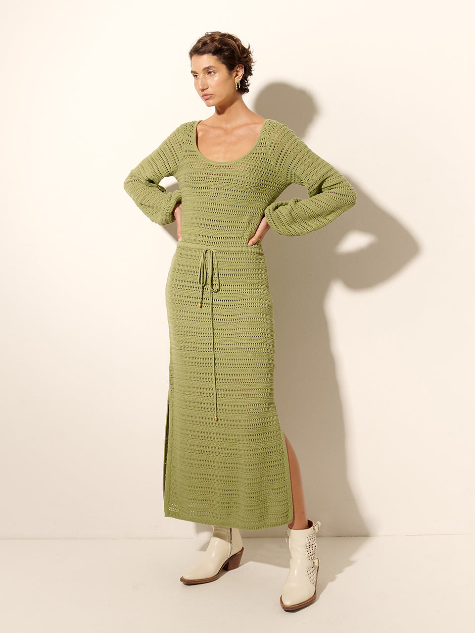 Pepe Knit Dress Avocado KIVARI | Model wears avocado green knit maxi dress side view