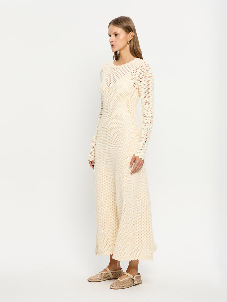 Ingrid Knit Midi Dress KIVARI | Model wears cream knit dress