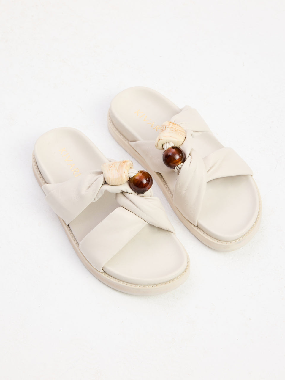 Kora Twist Flat