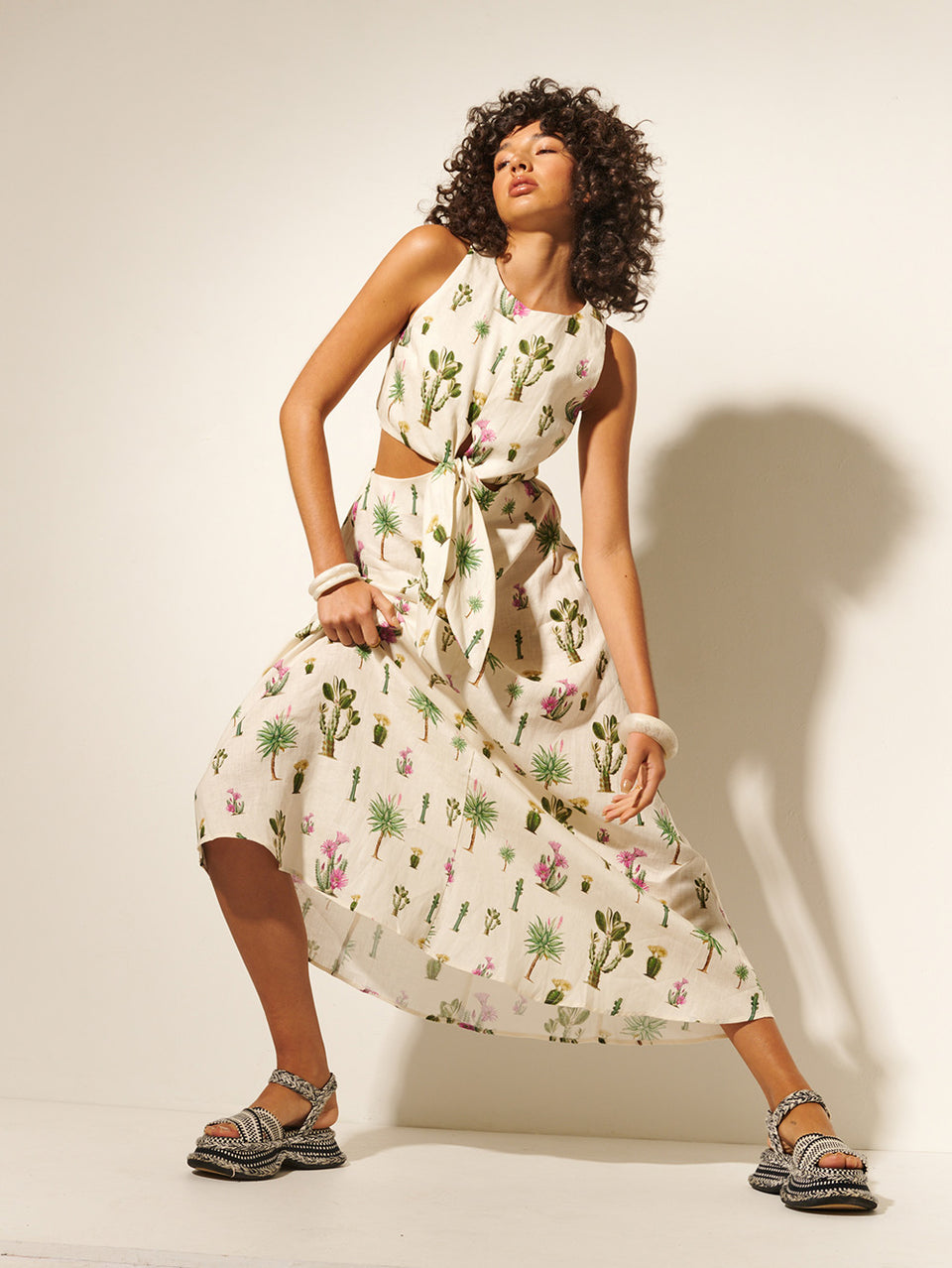 Saguaro Cut Out Maxi Dress KIVARI | Model wears cactus print maxi dress