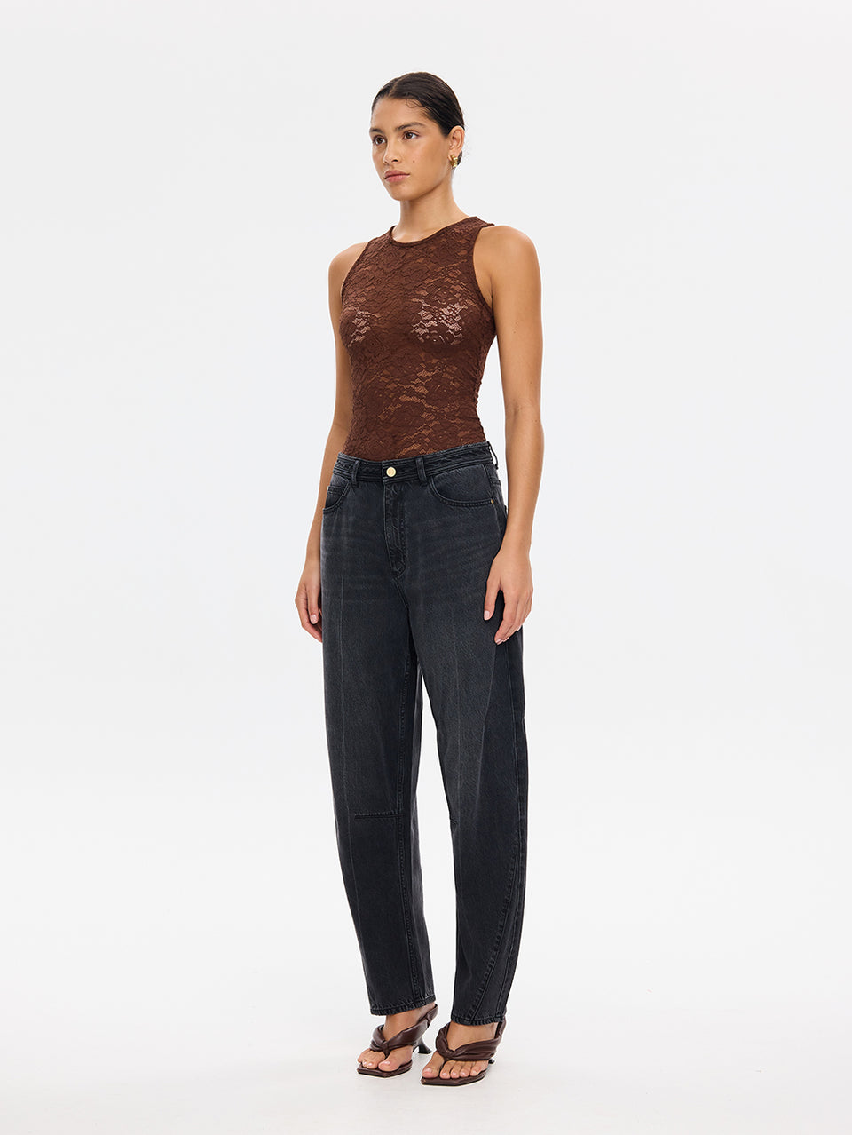 T295CHO-Bonnie-Lace-Tank-chocolate-02