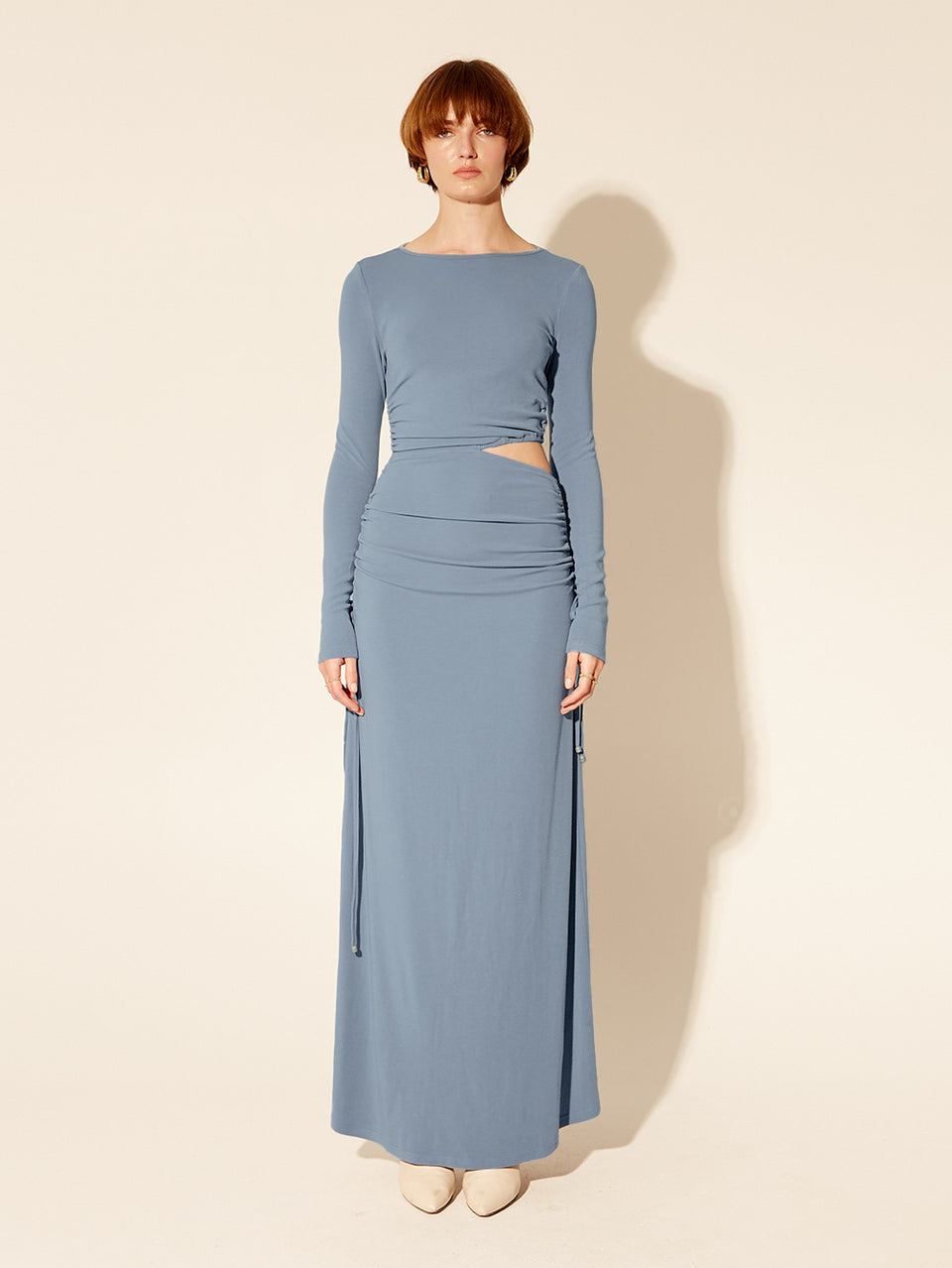 Vanessa Knit Midi Dress KIVARI | Model wears blue midi dress